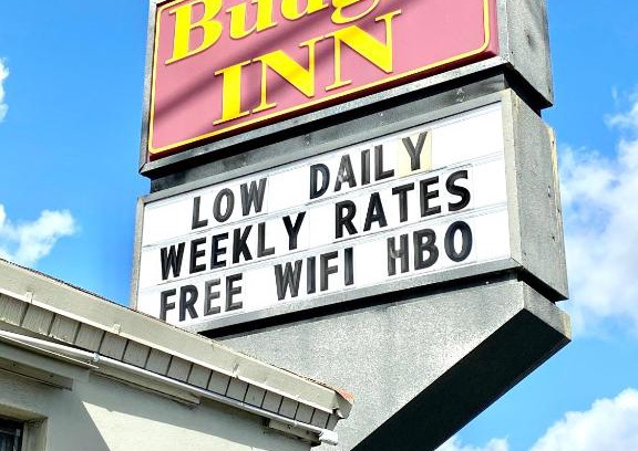 Poinciana Park Hotel | Budget Inn South