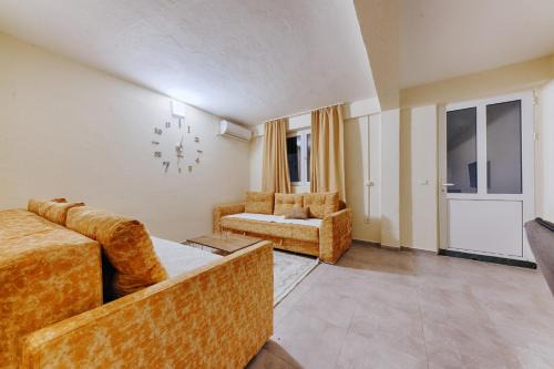 Lazi Apartamento | BUDVA FAMILY apart