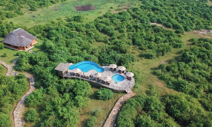 Kasese Cabina | Buffalo Safari Lodge