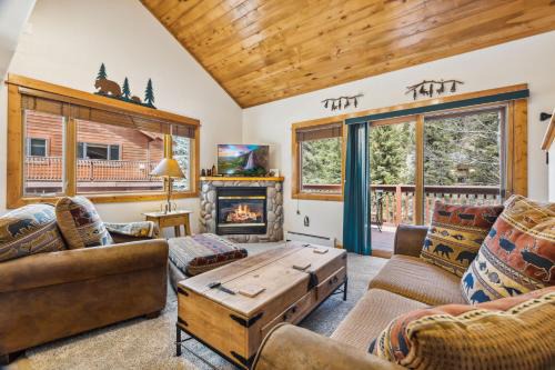 Fall River Estates Apartamento | Bugle Pointe A01 by Estes Park Condos