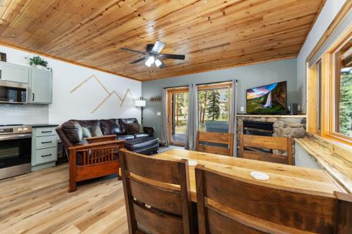 Fall River Estates Apartamento | Bugle Pointe B12 by Estes Park Condos