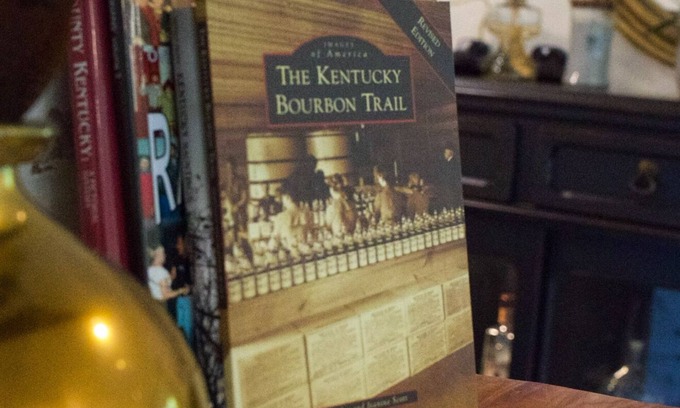 Bardstown Casa | Built in 1873. We are located a couple blocks from downtown Bardstown.