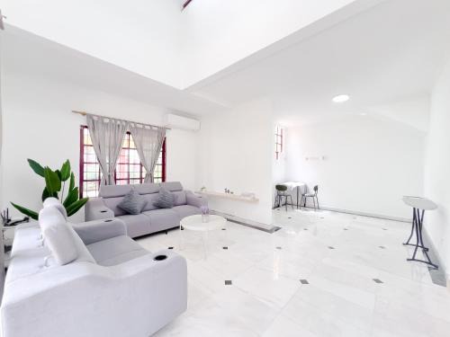 Bukit Damansara Villa | Bukit Damansara 84 by Manhattan Group