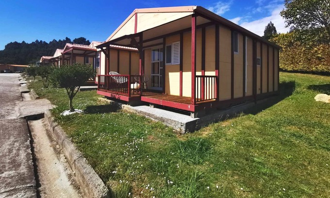 Carballo Alquiler De RV | Ref. 10056 Bungalow con piscina cerca de Razo