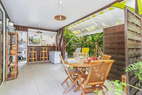 Riviere-Salee Casa | Bungalow charmant à Rivière-Salée avec terrasse privée