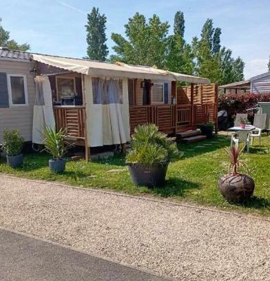 Condrieu Casa | Bungalow confortable à Condrieu avec piscine partagée