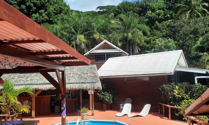 Taha'a Casa | Bungalow Cosy, Calme et Reposant