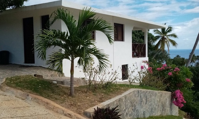 Samana Casa | Bungalow für 3 Gäste mit 50m² in Punta Balandra