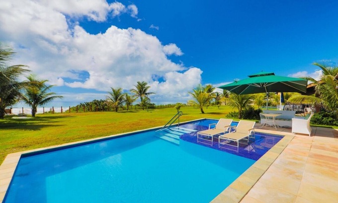 Ipojuca Casa | Beachfront bungalow in Porto de Galinhas