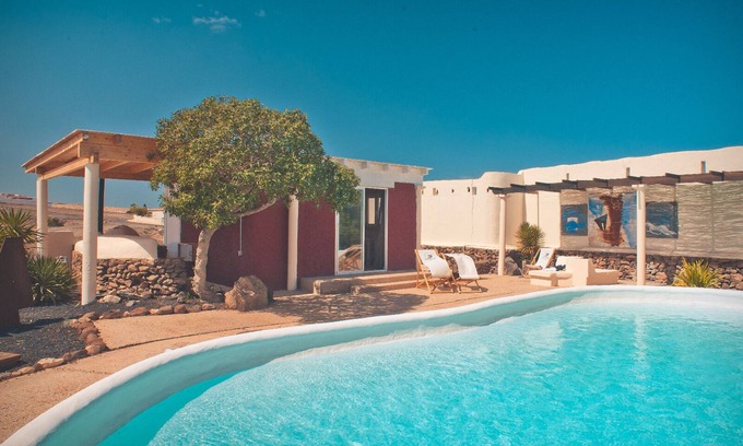 La Pared Casa | Bungalow - Fuego - Surf & Yoga Villa