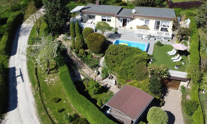 Finneck Casa | Bungalow in a quiet location with pool and large garden