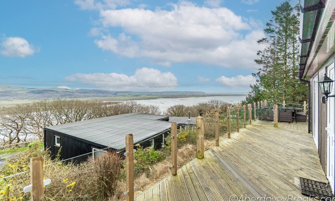 Aberdovey Casa | Bungalow No 62, 2 dormitorios, capacidad para 5 personas, se admiten mascotas, vistas al estuario.