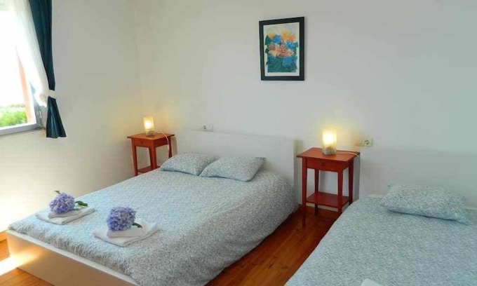 Larino Alquiler De RV | Bungalow nr. 4 at the beach for 5 persons