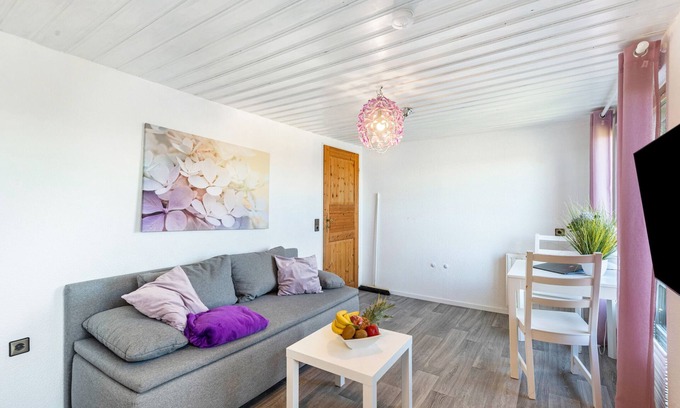 Niedenstein Casa | Bungalow 'Die Aussicht' con vistas a la montaña, terraza privada y Wi-Fi