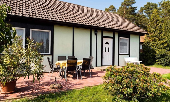 Fuhlendorf Casa | Casa vacacional con terraza y jardín