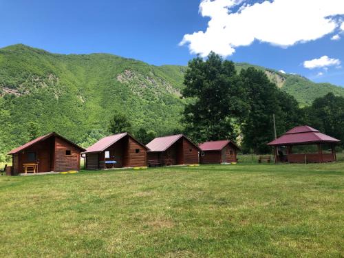 Montenegro Chalet De Esquí | Bungalows-Oaza