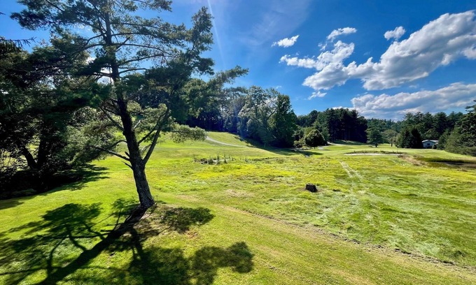 Roaring Gap Condominio | Bunker 13: 3BDRM, 3BTH Condo in Charming Glade Valley
