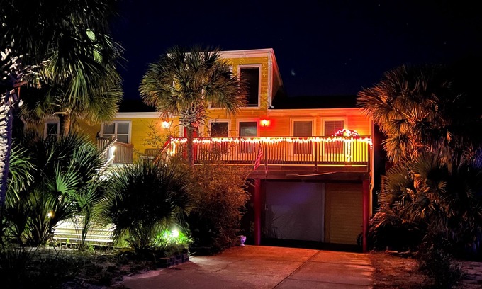 Toilla Segunda Casa | Bunny and Boo's Beach Bungalow - Fuera del paraíso, terrazas grandes, barbacoa y juegos.
