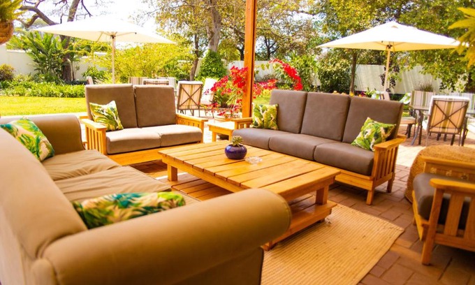 Lilongwe Cama Y Desayuno | Burley House by Ulendo