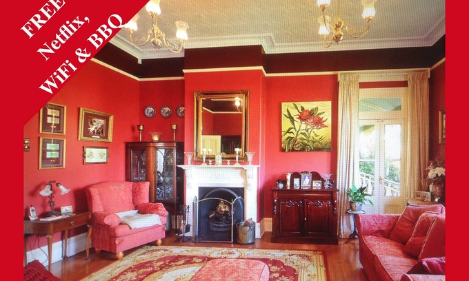 Katoomba Casa | Burnie Brae circa 1908 - Mountain Traditional Home