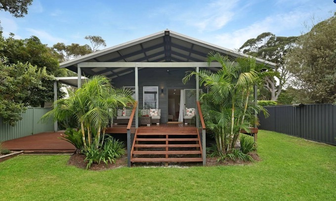 Callala Beach Casa | Burrangarra – Stay 3, Pay 2!