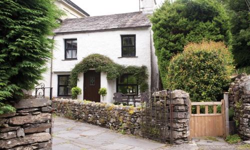 Windermere Casa | Burrow Cottage