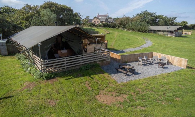 Llangennith Otro | Burryholmes - Safari Glamping Tent - Llangennith