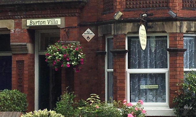 York Cama Y Desayuno | Burton Villa Guest House