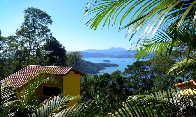 Paraty Casa | Bus Stop Paraty