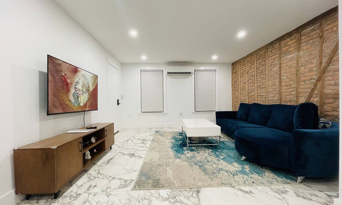 Bushwick Casa | Bushwick Brooklyn Bedroom & Private Bath