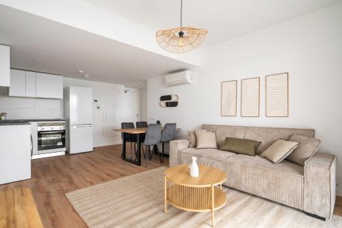 San Sebastián de los Reyes Apartamento | Business Suite con Garaje y Piscina Climatizada ALQUILER TEMPORAL
