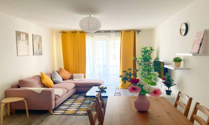 Velizy-Villacoublay Apartamento | Apartamento-Apartamento-Baño con bañera-Vista al patio-Velizy