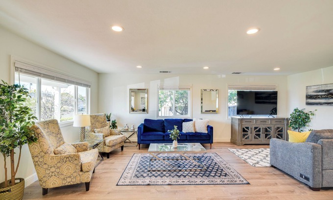 Santa Clara Casa | Business/Family Retreat Near Levi's Stadium!