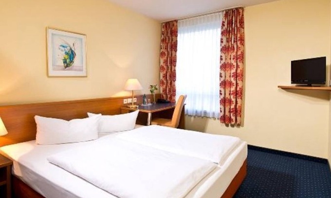 Suedvorstadt Casa | Business room - Early bird rate with breakfast - ACHAT Hotel Dresden Altstadt