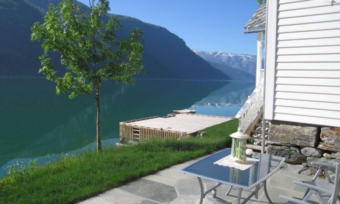 Ulvik Casa | "Butikken" - Zeecabines