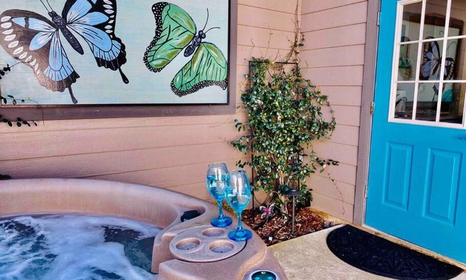 Ahwahnee Apartamento | Butterfly Suite Hot Tub BBQ Private