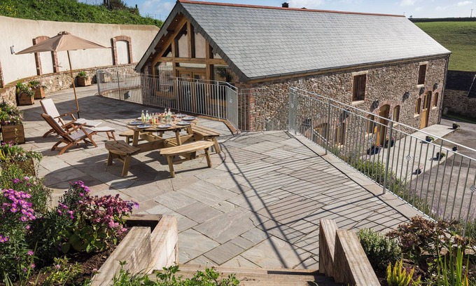 Bugford Cabaña | Butterwell Barn, DARTMOUTH