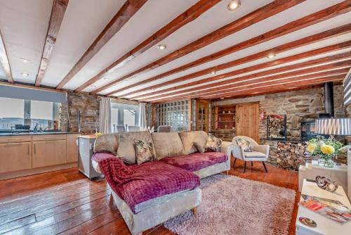 Port Talbot Casa | Bwlch Farm Barn
