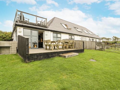 Cylch-Y-Garn Casa | Bwthyn Awel