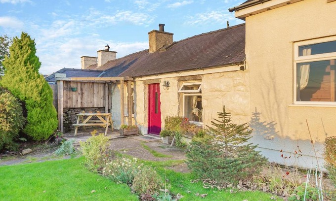 Caernarfon Casa | Bwthyn Braf