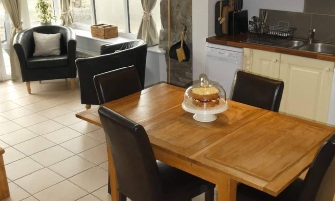 Bethania Casa | Bwthyn Teile in the beautiful Lampeter