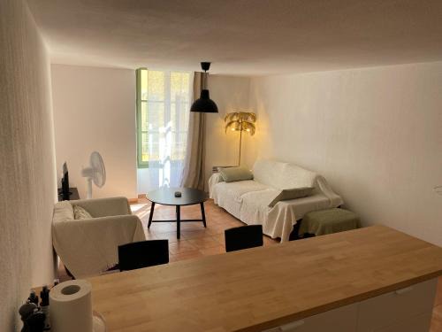 Hyeres City Centre Apartamento | By Elodie T2 cosy vieux Hyères-Parcours des arts