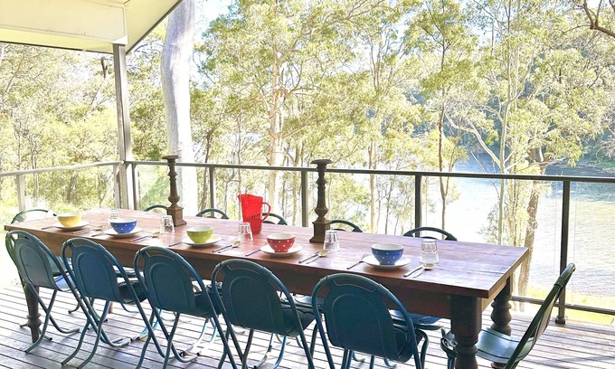 Smiths Lake Casa | Por The Lake @ Smiths Lake ~ Lakefront ~ Kayaks ~ Foxtel ~ Vistas ~ Perfecto para 2 familias