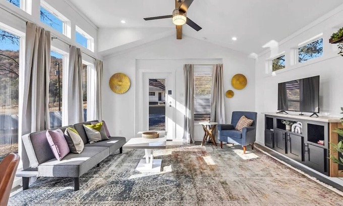 Owens Cross Roads Casa | Byrd 2 Green Mountain Getaway