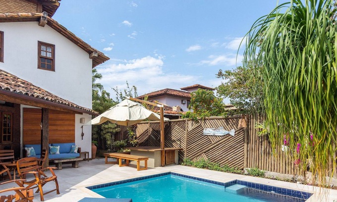 Porto Belo Casa | BZ34 House with Pool and Sauna 150 m from the beach