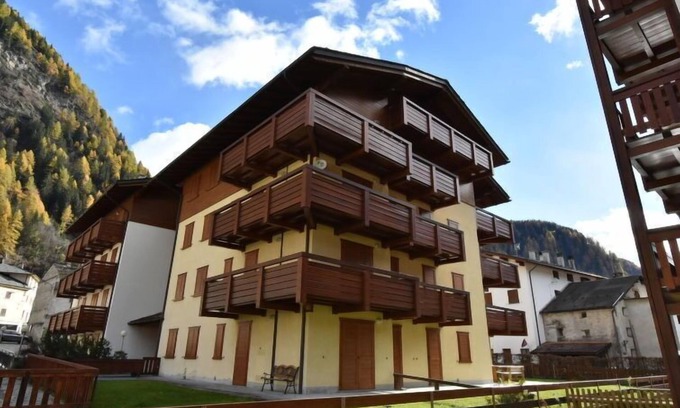 Campodolcino Apartamento | Cà Serena by Interhome