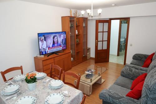 El Ensanche Zona Nuova Apartamento | Céntrico exterior amplio 110 m.