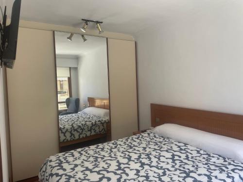 Laredo Apartamento | Céntrico, primera línea de playa y piscina