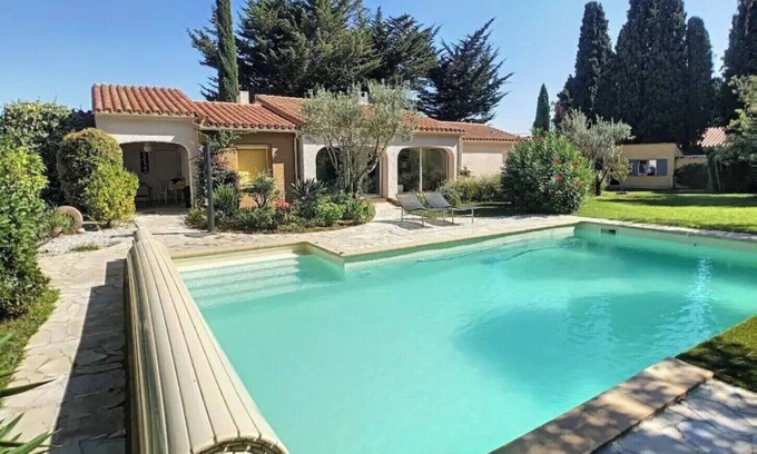 Ceret Cabaña | Céret Cottage With A/C in 2000m² Garden, Heated Pool & Fast Internet in Ceret