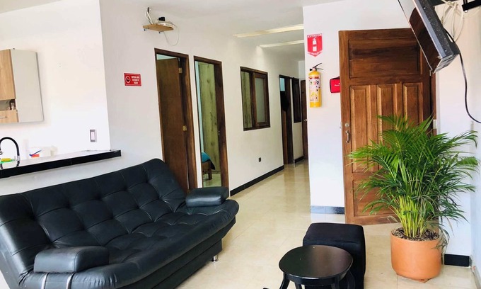 Jardin Apartamento | Cómodo Apartamento con Balcón y TV Cerca al Parque